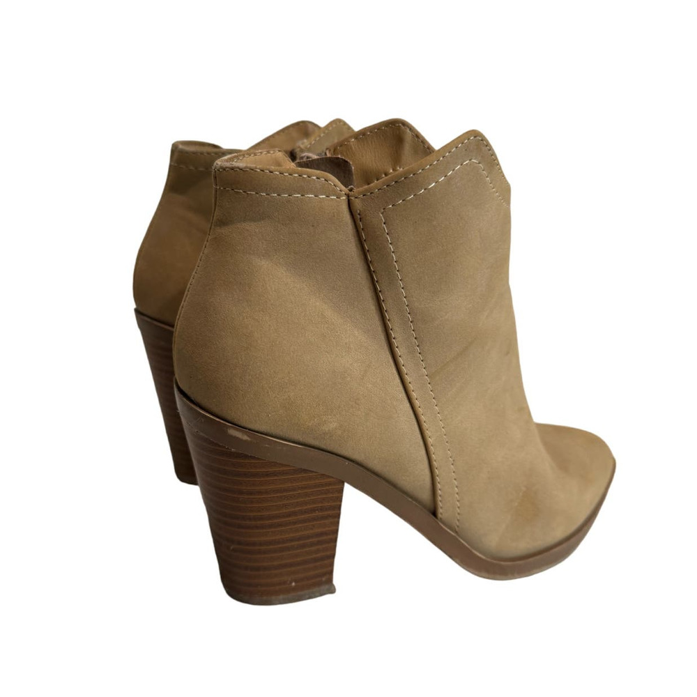 Soda Suede Booties Beige Light Brown Size 6.5 Boots‎ - EUC - Picture 4 of 11